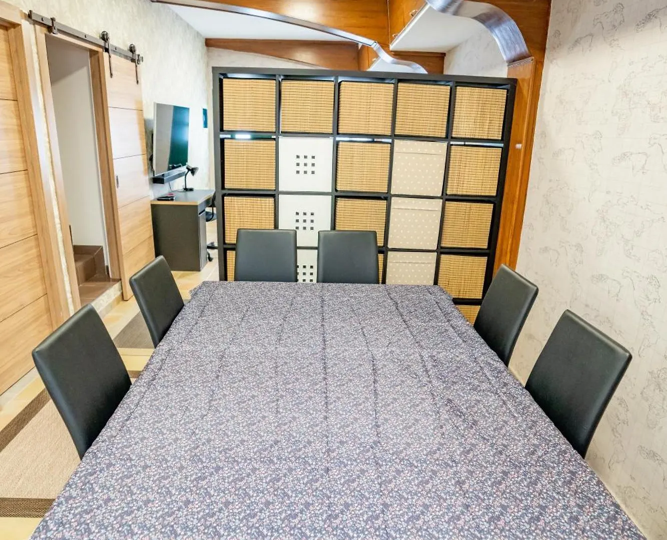 Casa Julio - Alcala Complete Coastal Retreat - Entire Apartment - 3 Min Walk From The Ocean - Shared Entrance With Host